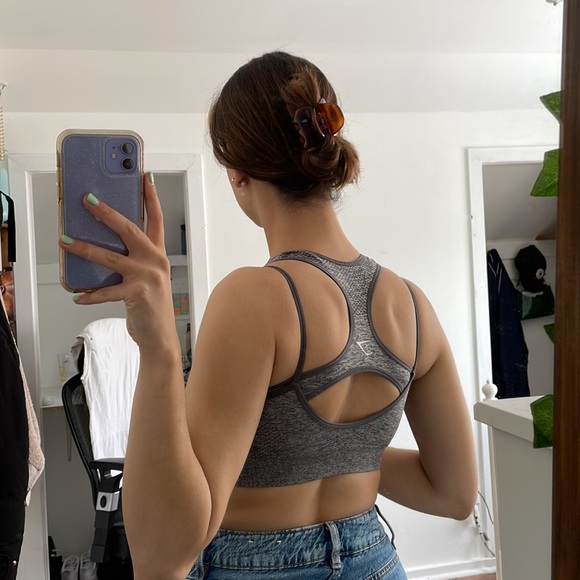 SALE!!! Gymshark sports bra !!! - Picture 2 of 4